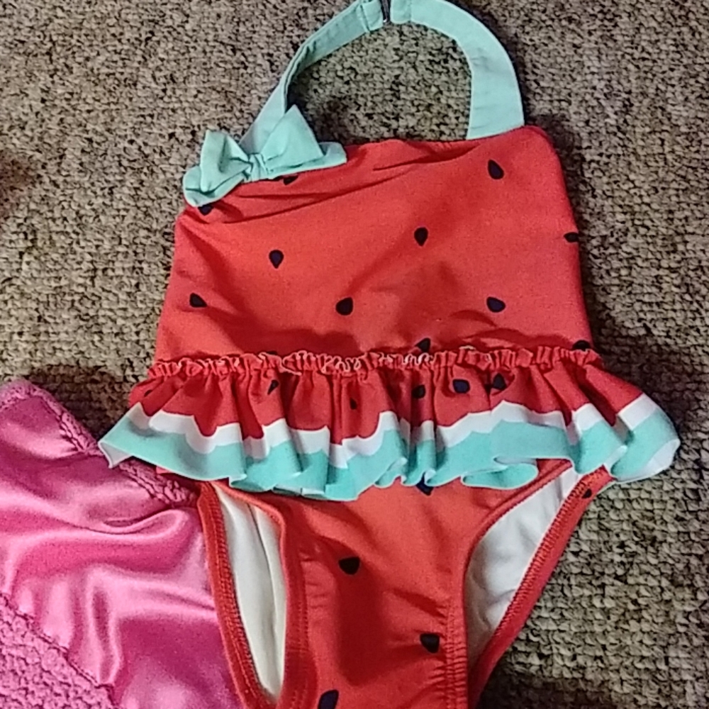 Bathing suit